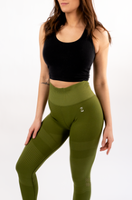 Load image into Gallery viewer, Seamless Leggings, Army Green